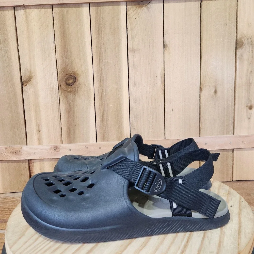 Chaco Chillos Clog Sandals Shoes Mens 10 Black Closed Toe Adjustable Outdoor